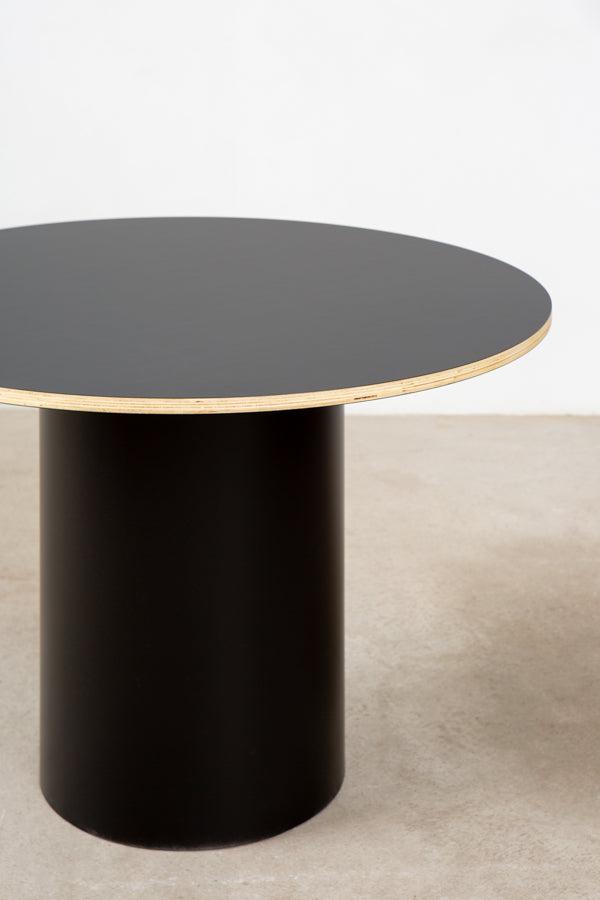 Round modern meeting table